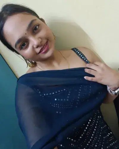 Aldona Escorts Service
